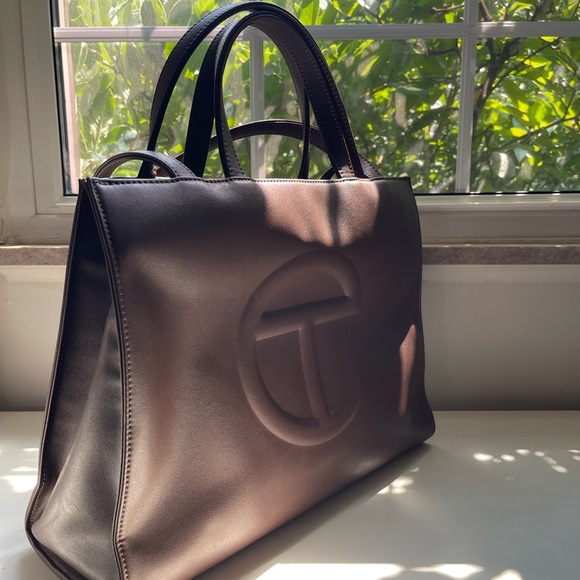 *NWOT* Telfar Medium Shopping Bag - Chocolate - Picture 5 of 6